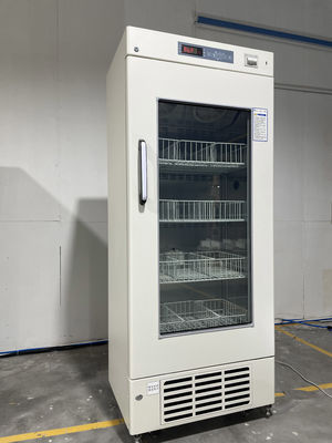 4 °C เครื่องเก็บเลือด ตู้เย็น โซลชั่นการแพทย์ขนาดสูง 368L